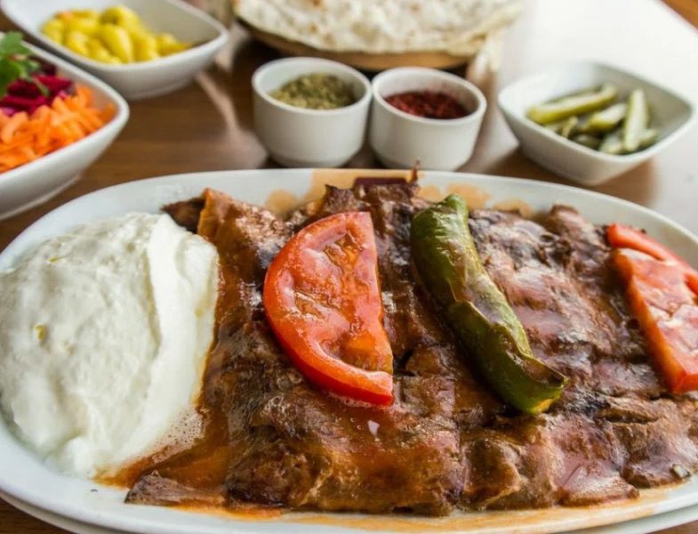 Ev Yapımı İskender Tarifi Resimlerle Tesettür Giyim Modelleri ve