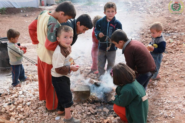 İlmek İlmek Büyüyen Bir Kardeşlik Vardır