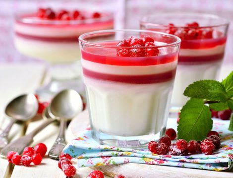 Jelatinsiz Panna Cotta